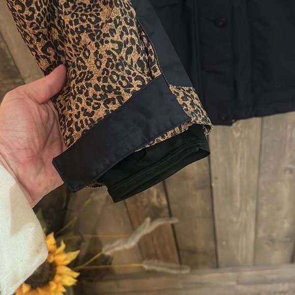 DC Cruiser Black & Leopard Print Snow Jacket Size XL - Picture 5 of 16
